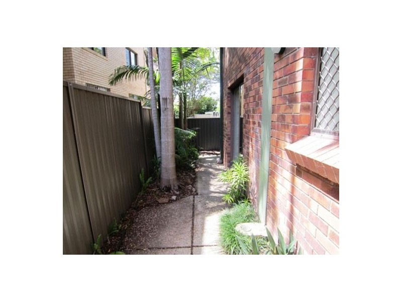 3/13 Baker Street, Labrador QLD 4215