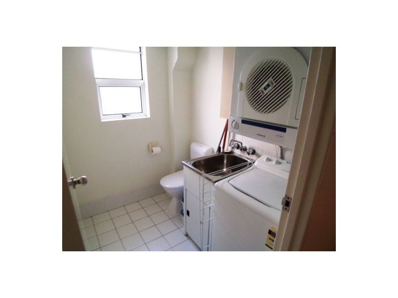 7/19 Heath St, Southport QLD 4215