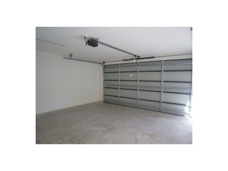 2/134 Ridgeway Avenue, Southport QLD 4215