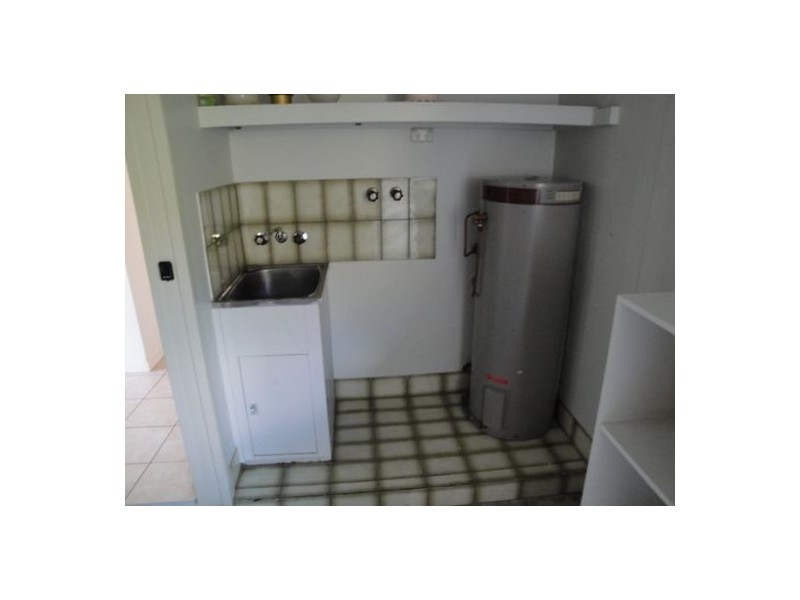 1/1 BEITZ AVE, Labrador QLD 4215