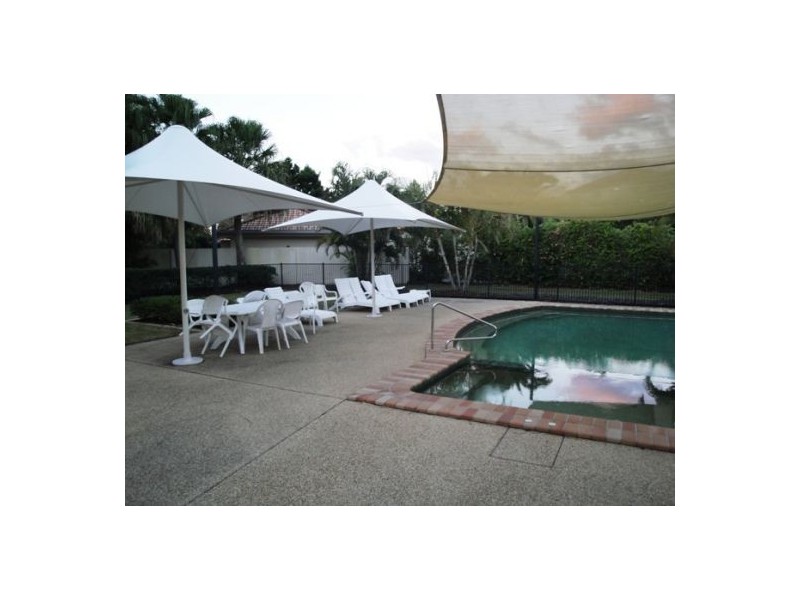 8394 MAGNOLIA DRIVE, Hope Island QLD 4212