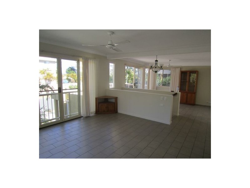 3/47 Palm Avenue, Surfers Paradise QLD 4217