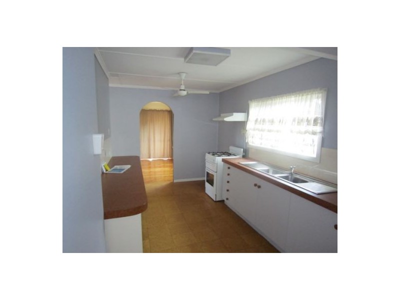 13 Newton Street, Southport QLD 4215