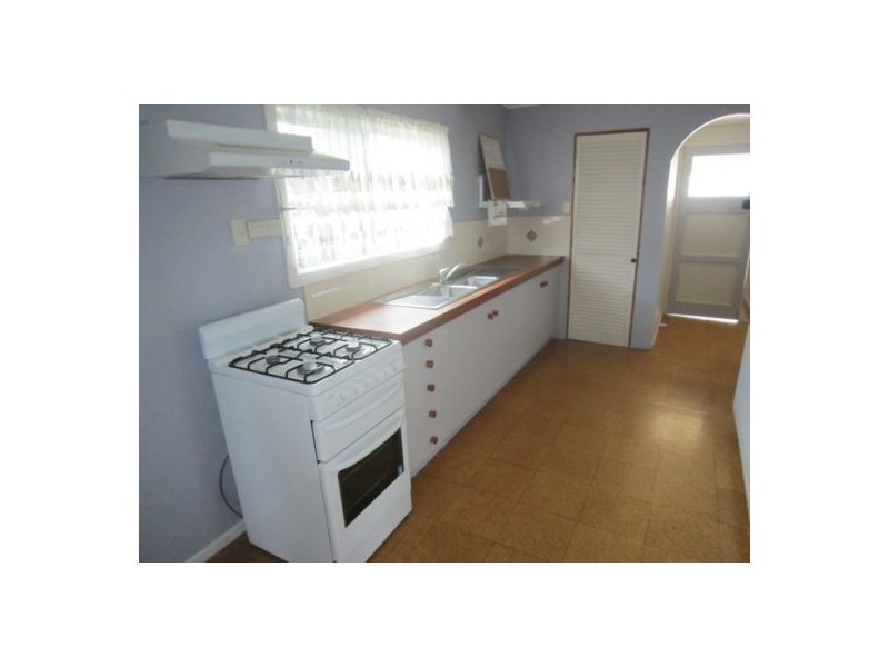 13 Newton Street, Southport QLD 4215