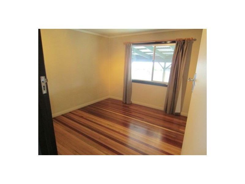 13 Newton Street, Southport QLD 4215