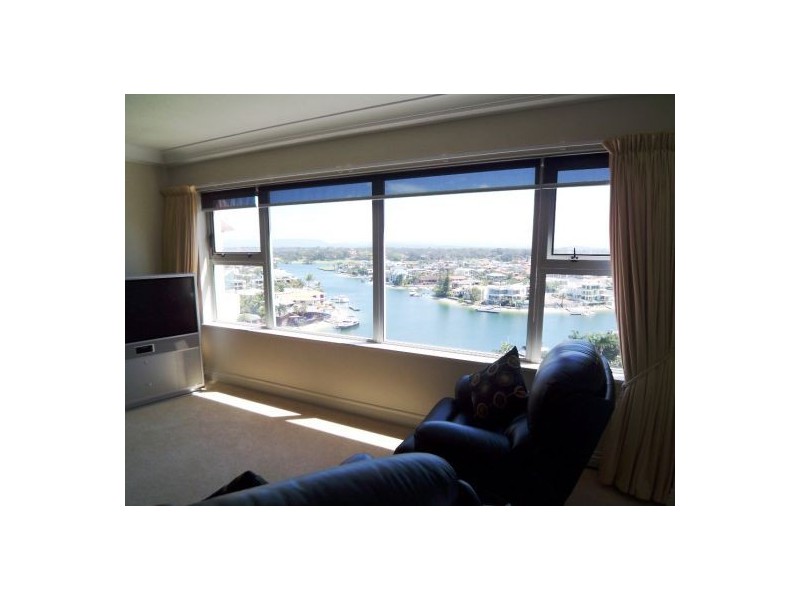 51/12 Commodore Dr, Surfers Paradise QLD 4217