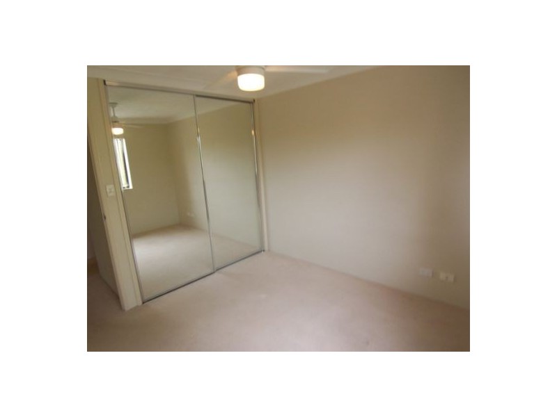 2/66 Queen Street, Southport QLD 4215