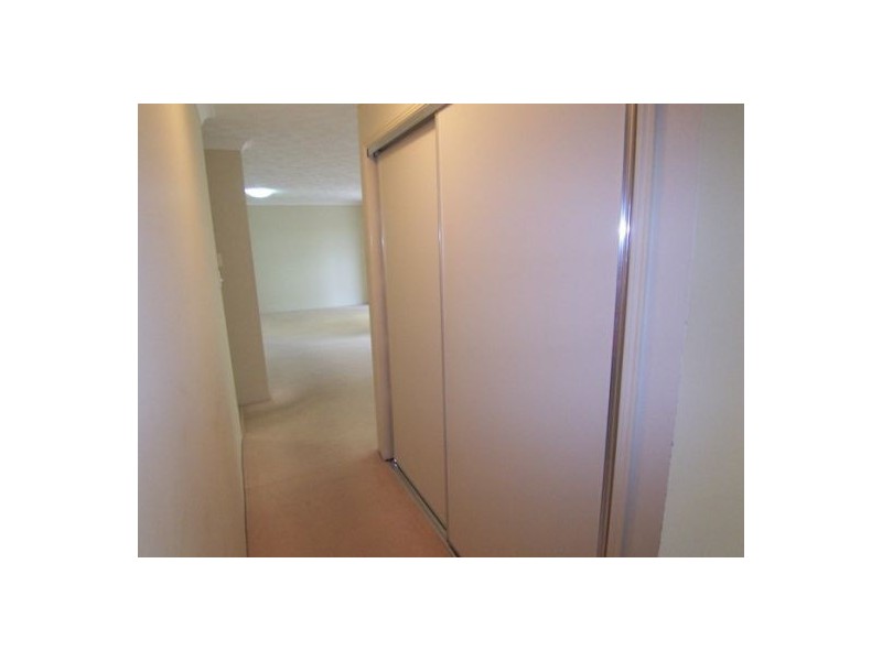 2/66 Queen Street, Southport QLD 4215