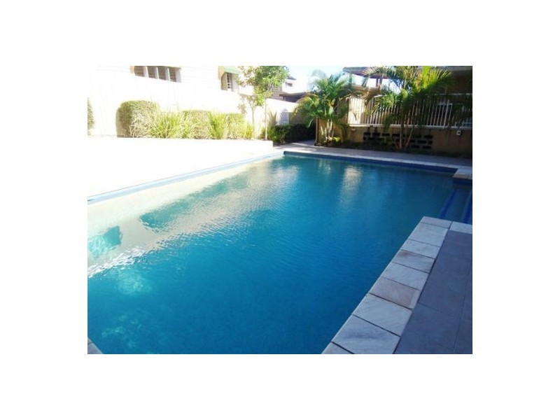 2/66 Queen Street, Southport QLD 4215