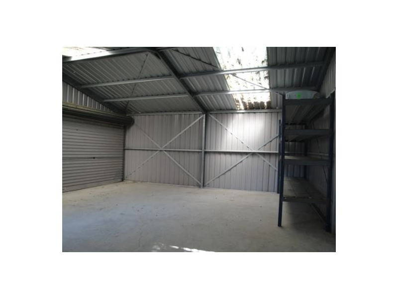 15 Lind Avenue, Southport QLD 4215