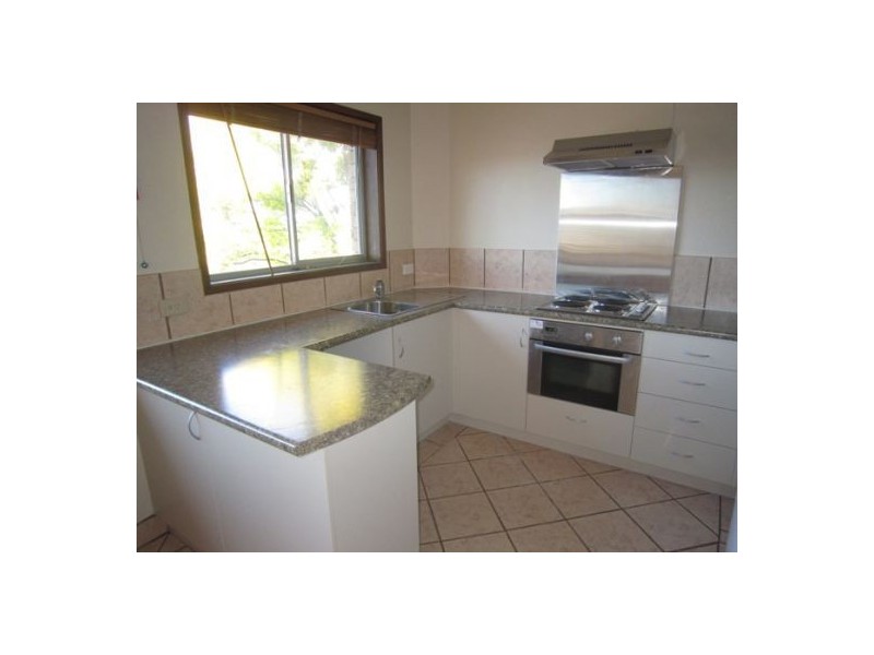 7/143 High  Street, Southport QLD 4215