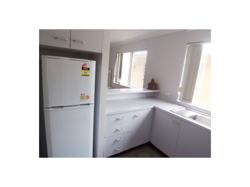 4/37 Back Street, Biggera Waters QLD 4216