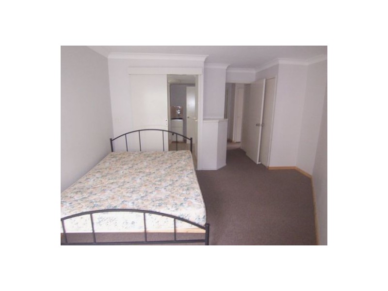 4/37 Back Street, Biggera Waters QLD 4216