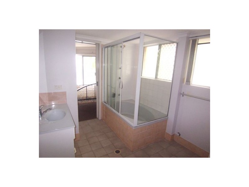 4/37 Back Street, Biggera Waters QLD 4216