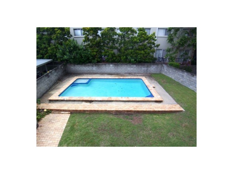 4/37 Back Street, Biggera Waters QLD 4216