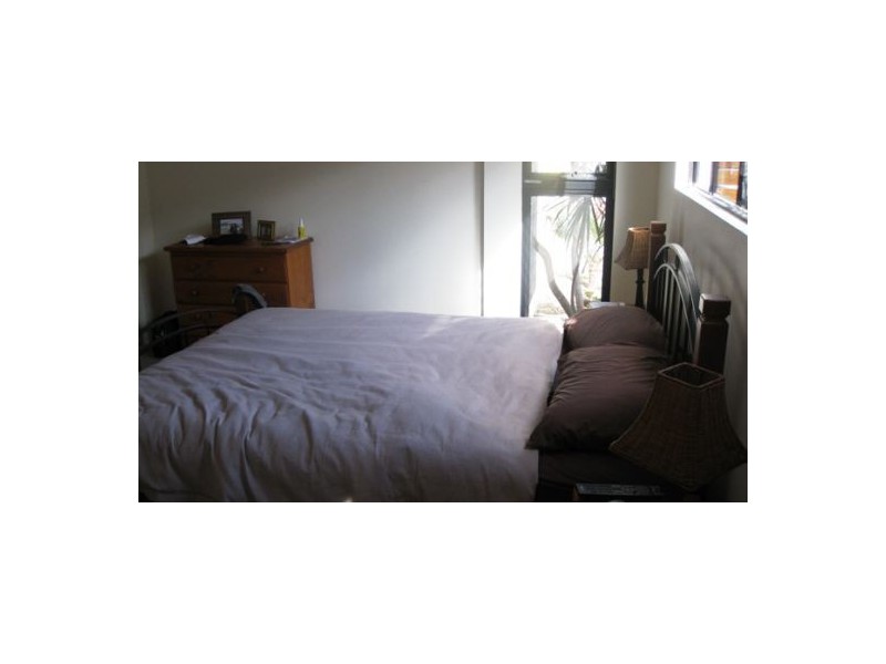 1/15 Wyndham Avenue, Southport QLD 4215