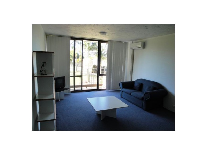 1/11 Fairway Drive, Clear Island Waters QLD 4226