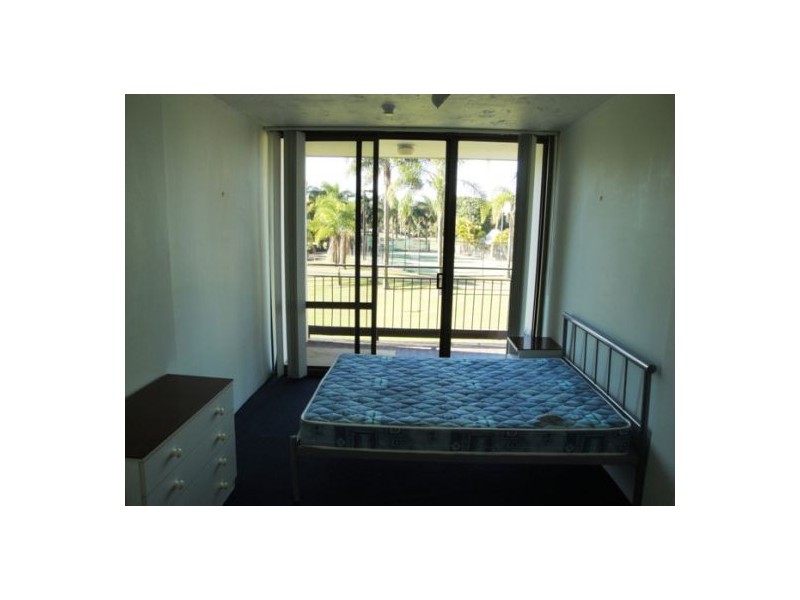 1/11 Fairway Drive, Clear Island Waters QLD 4226