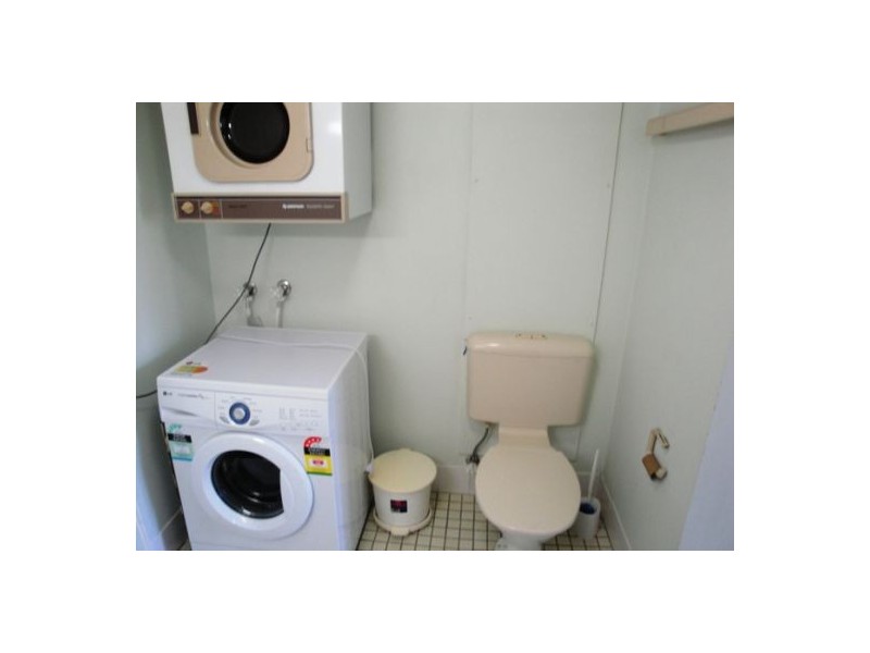 1/11 Fairway Drive, Clear Island Waters QLD 4226