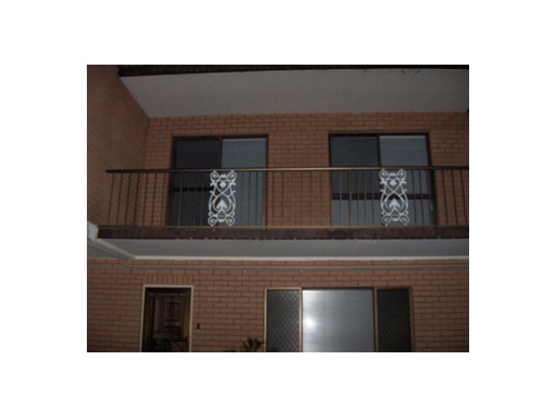 2/13 Clark Street, Biggera Waters QLD 4216