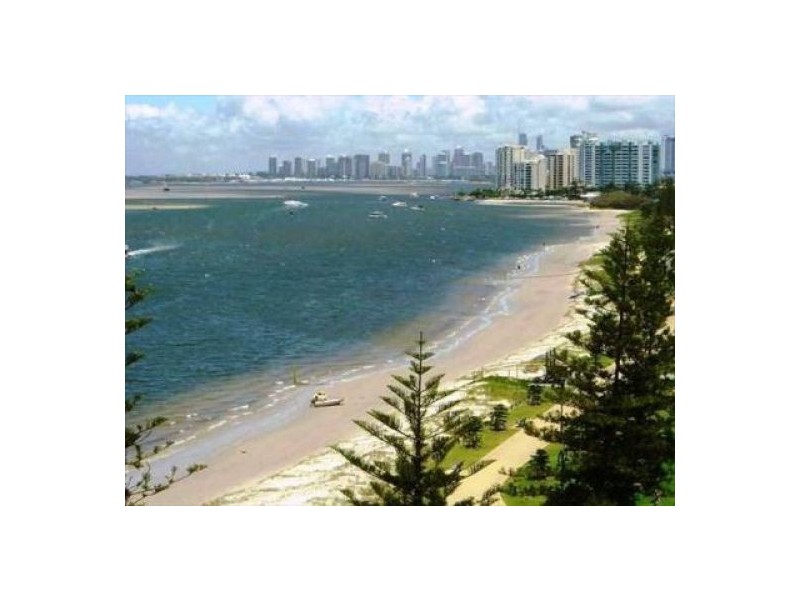 2/13 Clark Street, Biggera Waters QLD 4216