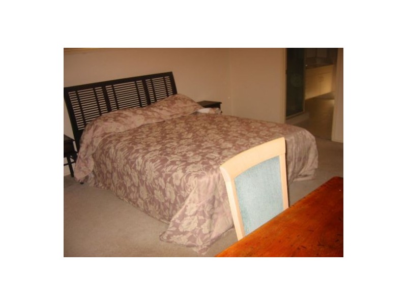 13 Maidstone Place, Parkwood QLD 4214