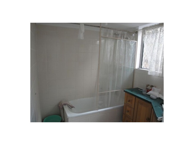 2/178 High Street, Southport QLD 4215