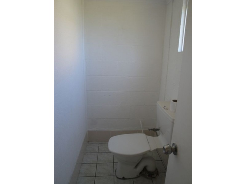 2/178 High Street, Southport QLD 4215