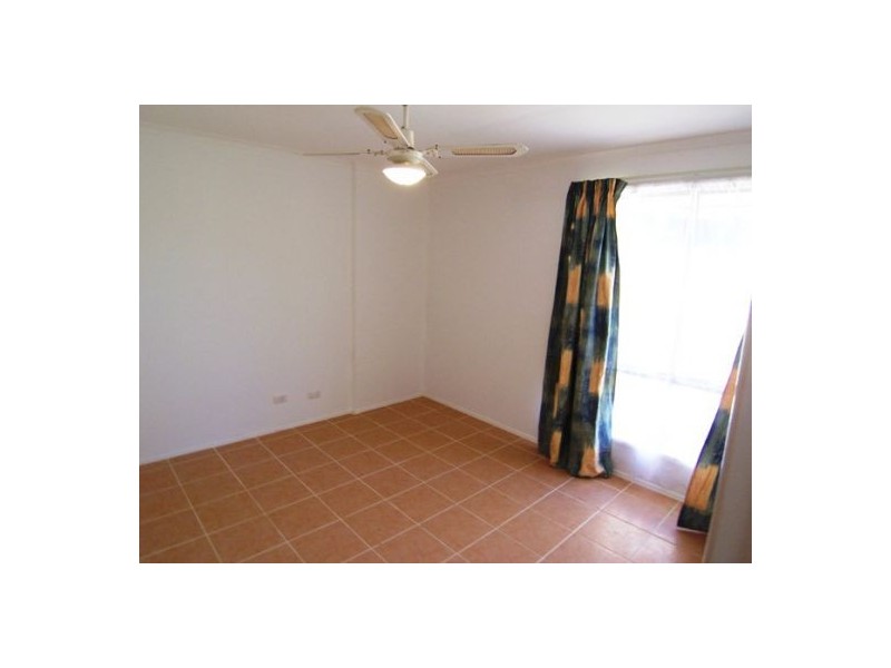 1/269 Government Road, Labrador QLD 4215