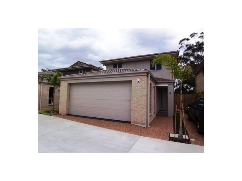 5/16-18 Geoff Wolter Drive West, Molendinar QLD 4214