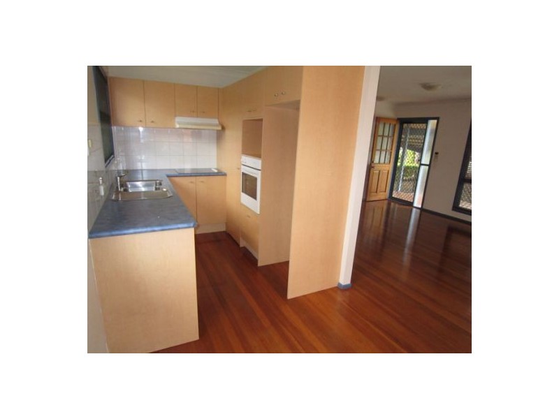 1/14  Ewan Street, Southport QLD 4215