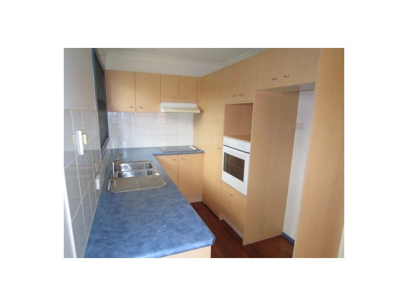 1/14  Ewan Street, Southport QLD 4215