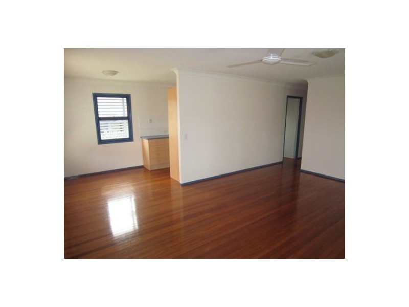 1/14  Ewan Street, Southport QLD 4215