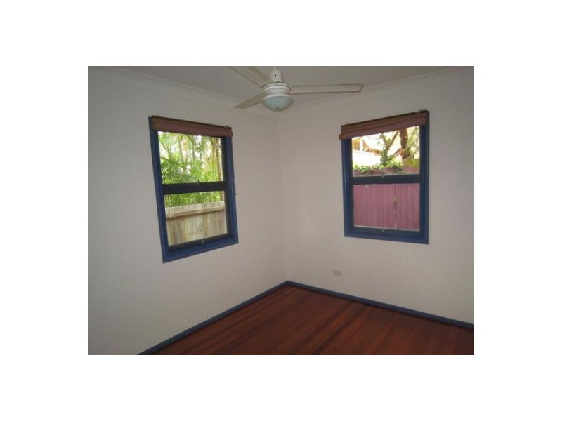 1/14  Ewan Street, Southport QLD 4215