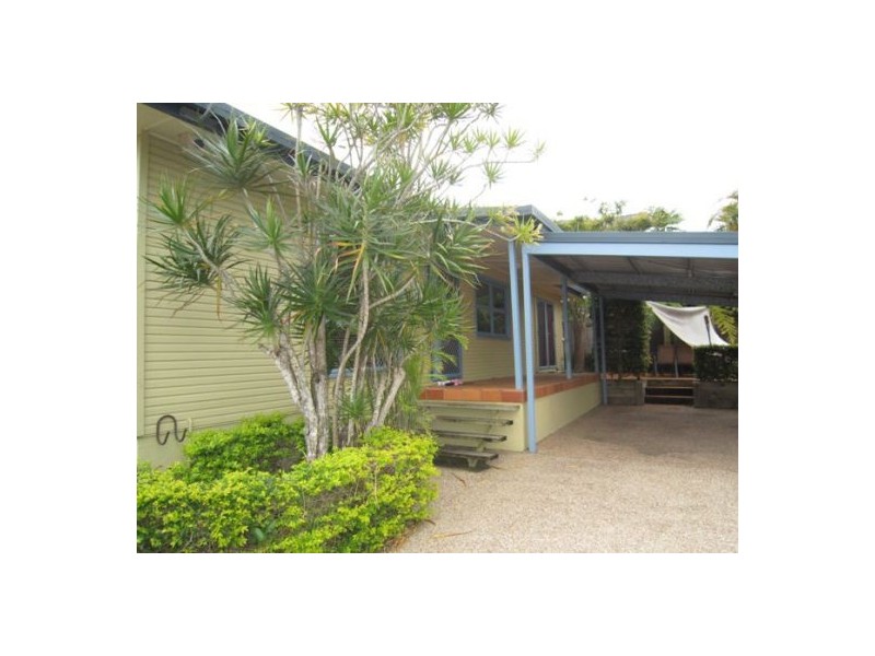 1/14  Ewan Street, Southport QLD 4215