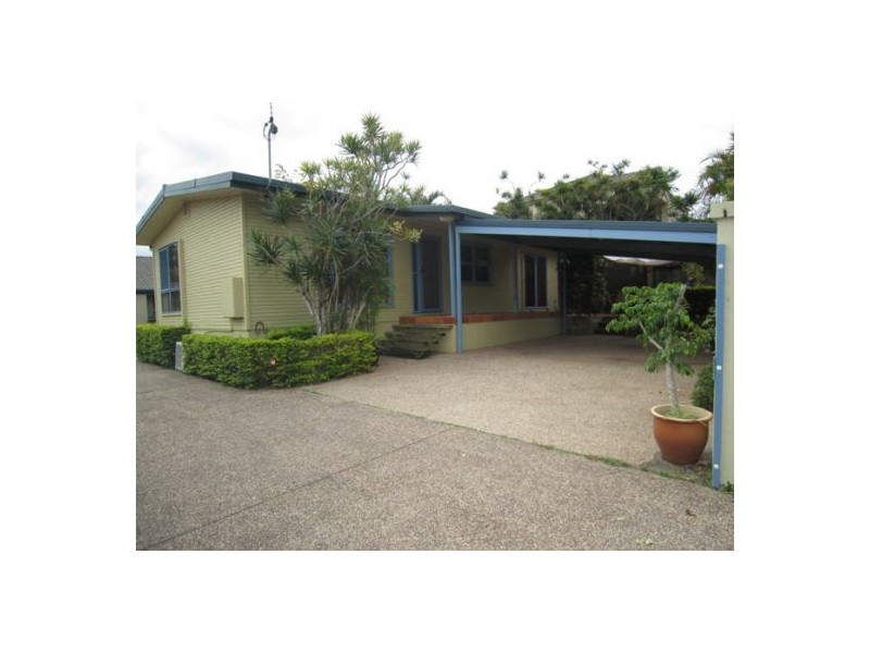 1/14  Ewan Street, Southport QLD 4215