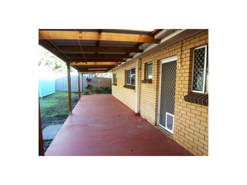 6 Sungold Ave, Southport QLD 4215