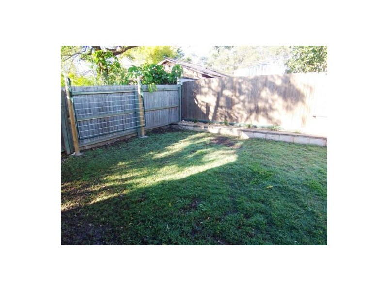 6 Sungold Ave, Southport QLD 4215