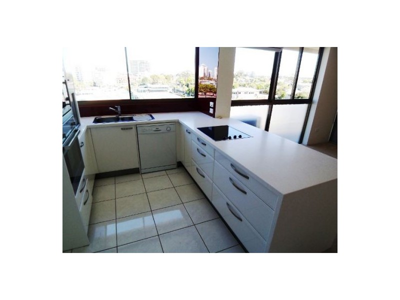 6c/10 Marine Parade, Southport QLD 4215