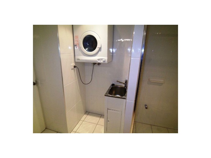 6c/10 Marine Parade, Southport QLD 4215