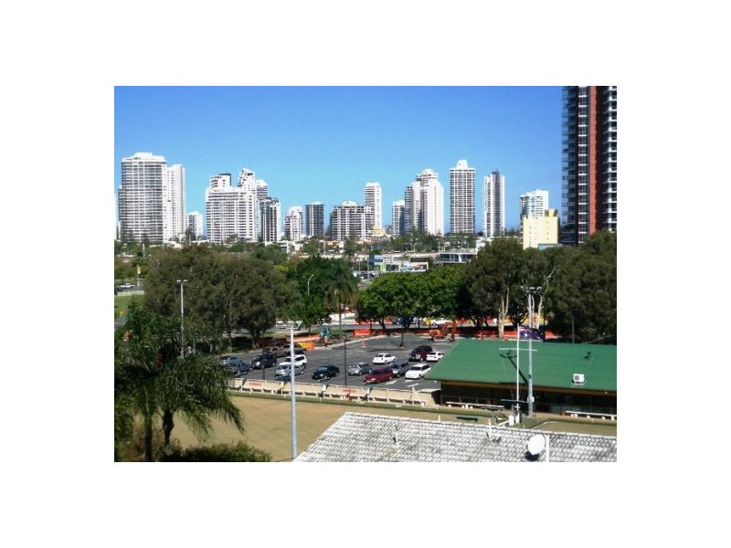 6c/10 Marine Parade, Southport QLD 4215