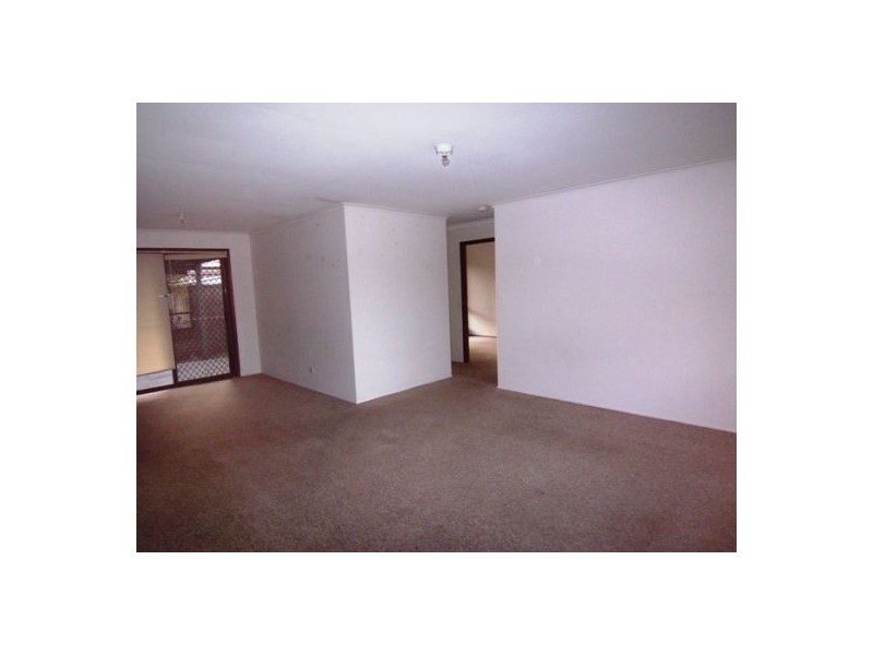 1/33 Telopea Street, Labrador QLD 4215