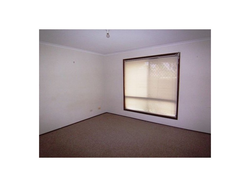 1/33 Telopea Street, Labrador QLD 4215