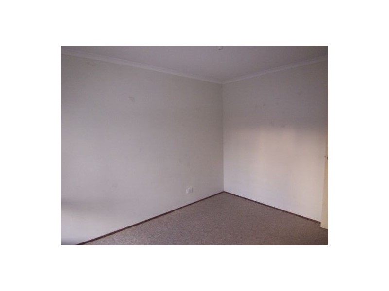 1/33 Telopea Street, Labrador QLD 4215