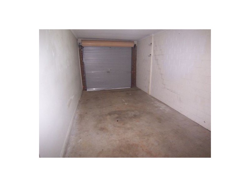 1/33 Telopea Street, Labrador QLD 4215