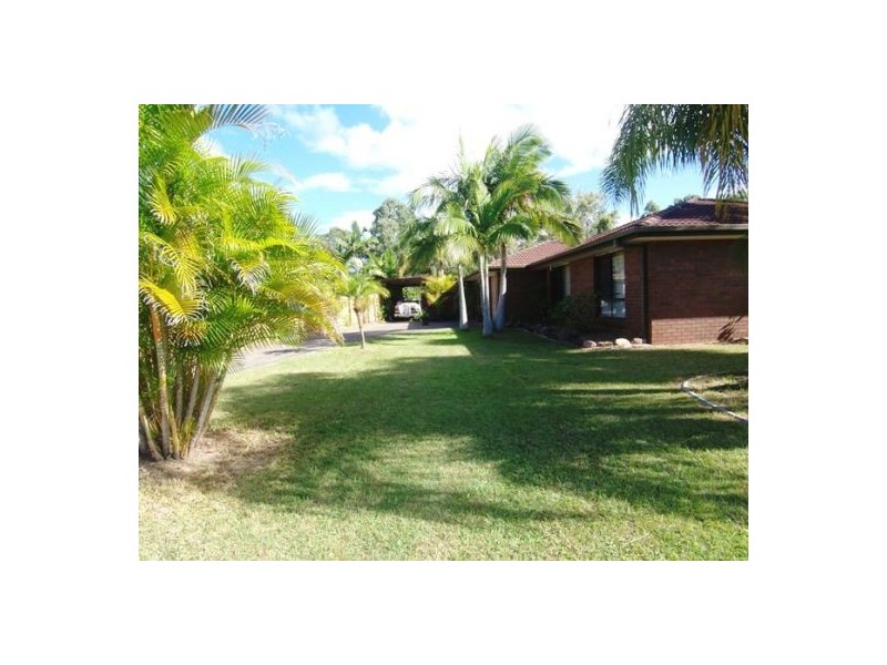 1/33 Telopea Street, Labrador QLD 4215