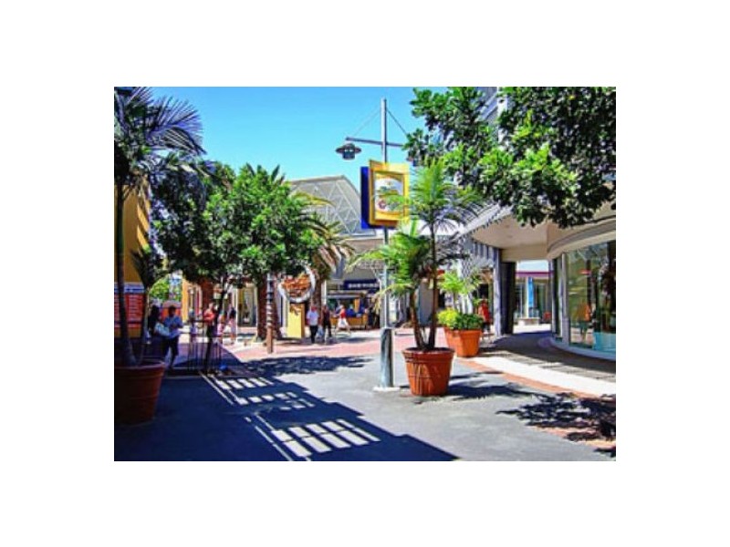 1/33 Telopea Street, Labrador QLD 4215