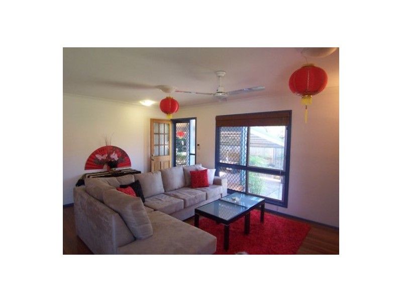 1/14 Ewan Street, Southport QLD 4215