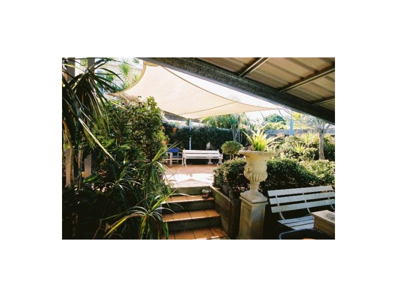 1/14 Ewan Street, Southport QLD 4215