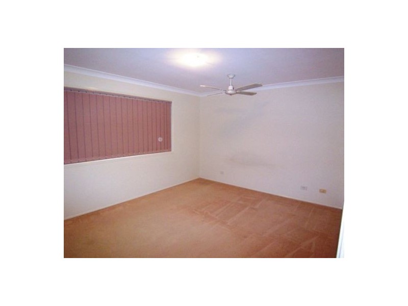 2/10  Jenaya Place, Southport QLD 4215